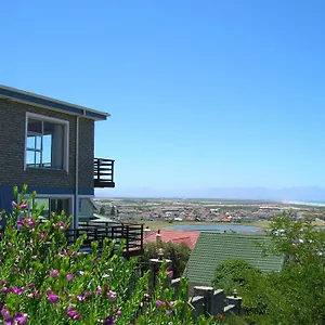 Bluebottle 3* Muizenberg