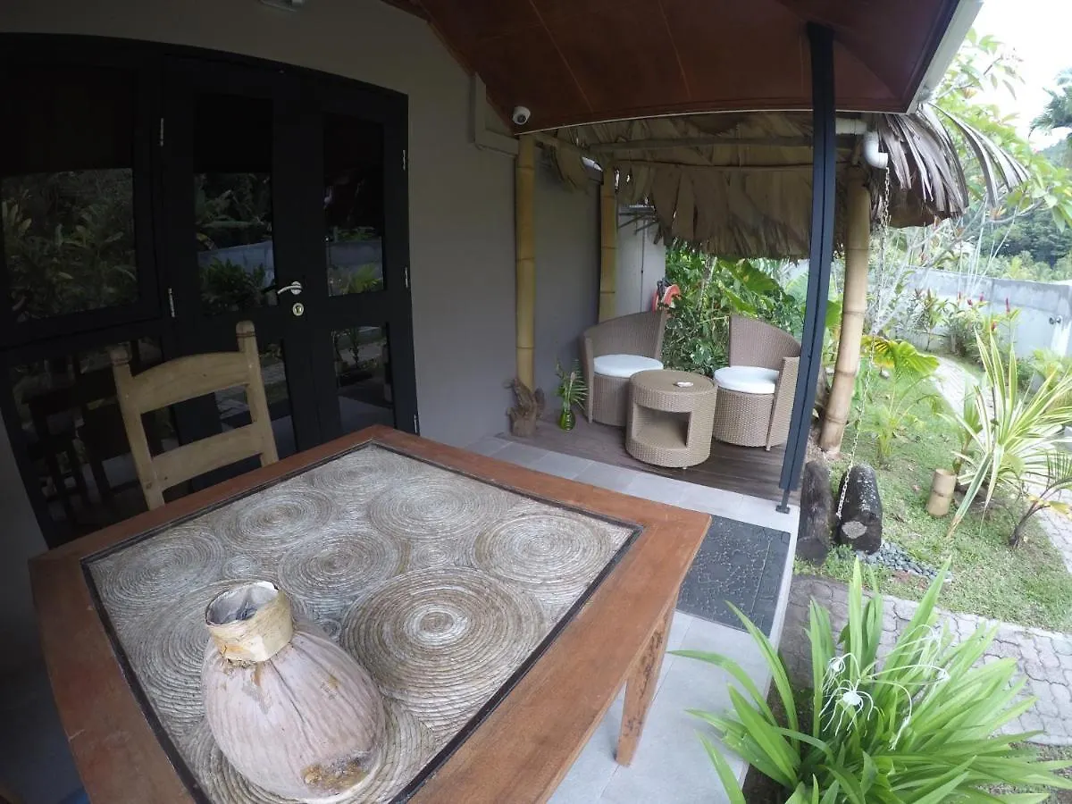 L'Oasi Guest House Baie Lazare   Baie Lazare (Mahe)